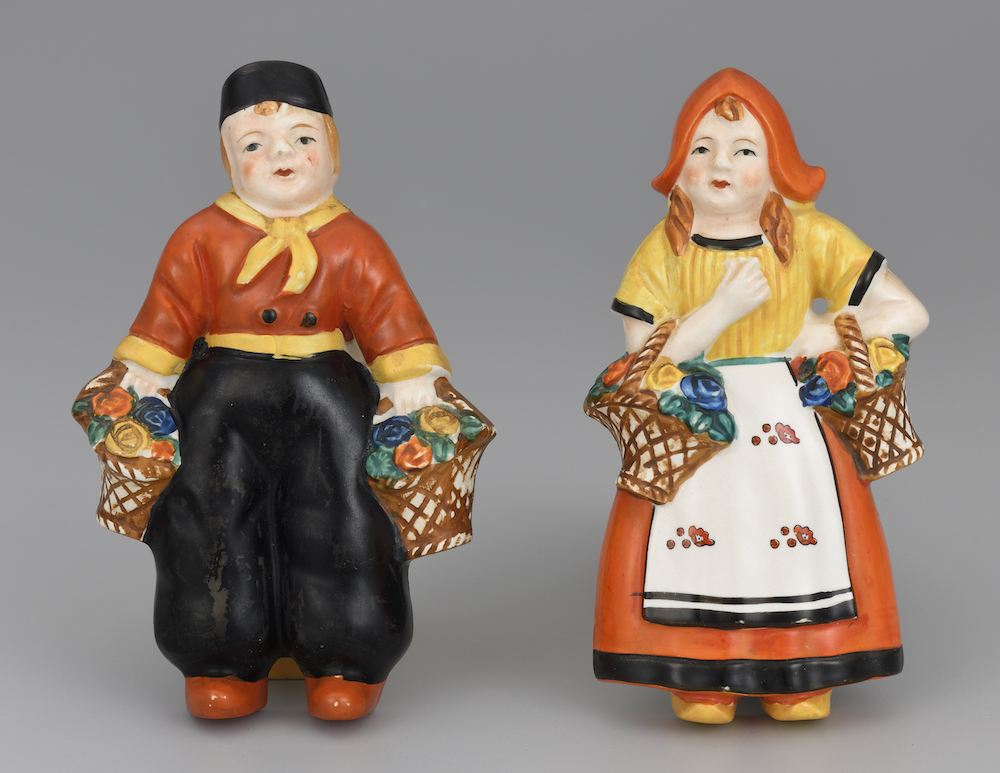 《オランダ人の男女壁掛け》