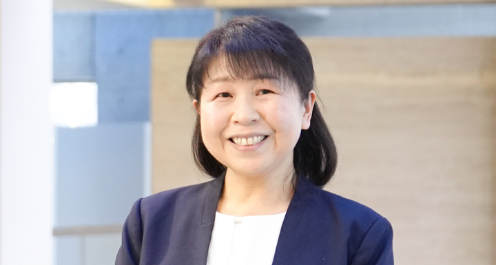 山田万希子