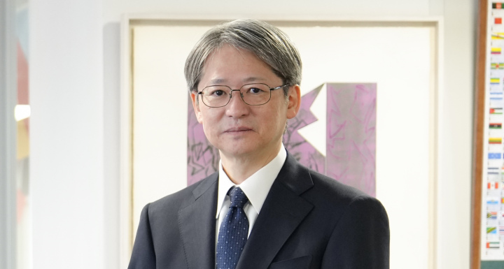 吉田　朋彦