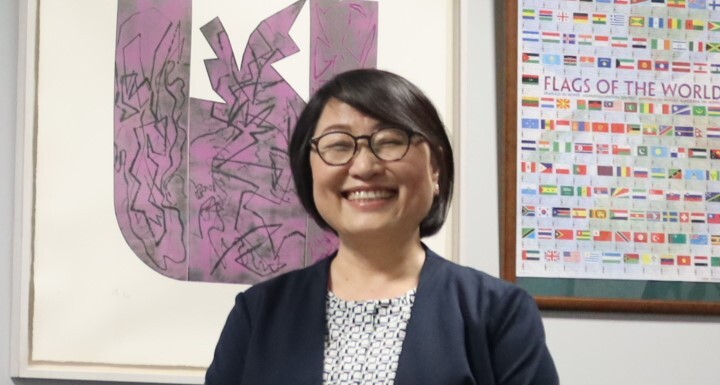 川野　有佳