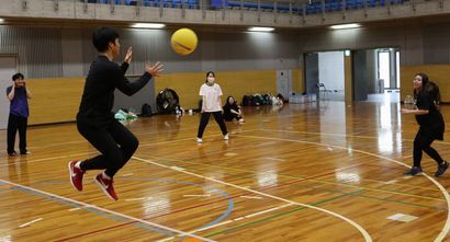 学生による企画・運営の第1回 リフレッシュ大会を開催