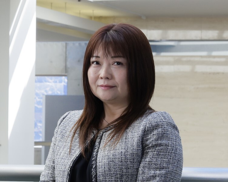 土屋　綾子