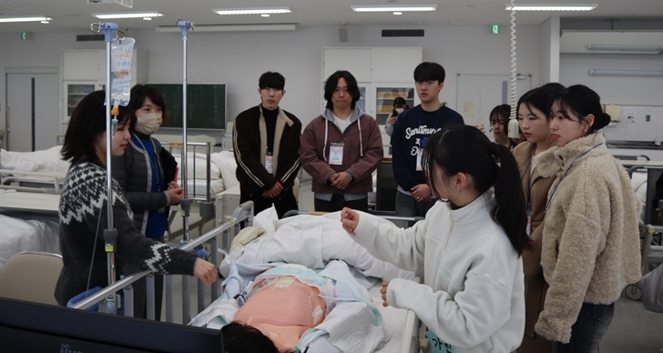 韓国の東西大学校との本学の交流会を行いました