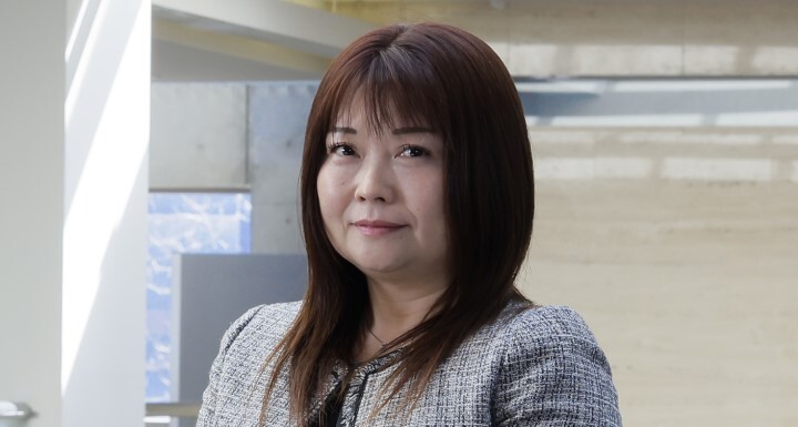 土屋　綾子