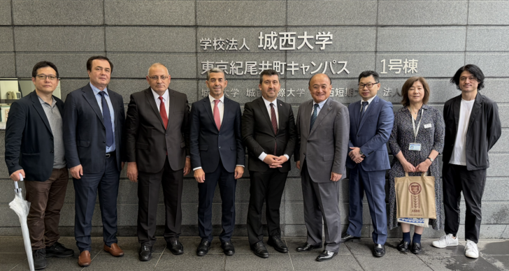 トルコ・アンカラ社会科学大学一行の東京紀尾井町キャンパス訪問を黒澤教授と小松国際教育センター部門長兼国際部長が出迎えました | Our Prof. Dr. Kurosawa and Associate Prof. and Director of International Affairs, Dr. Komatsu welcomed the party from Social Sciences University of Ankara, Turkey, at Tokyo Kioicho Campus