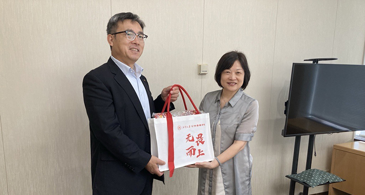 湘潭大学一行が東京紀尾井町キャンパスを訪問しました