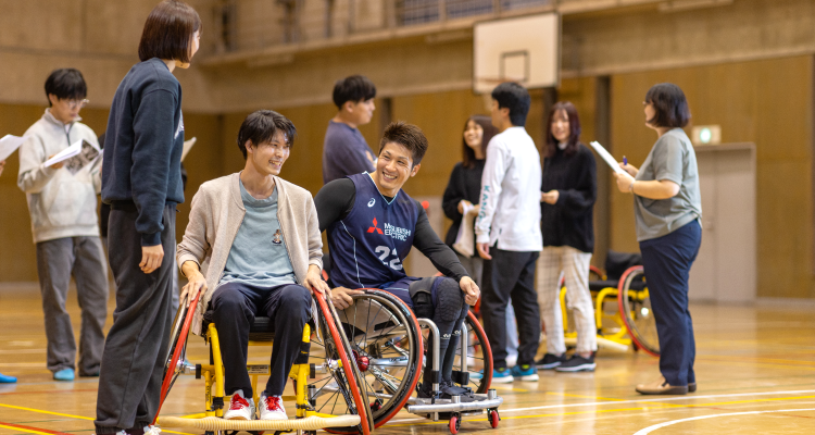 福祉総合学部