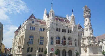 エトヴェシュ・ロラーンド大学（ハンガリー）留学報告