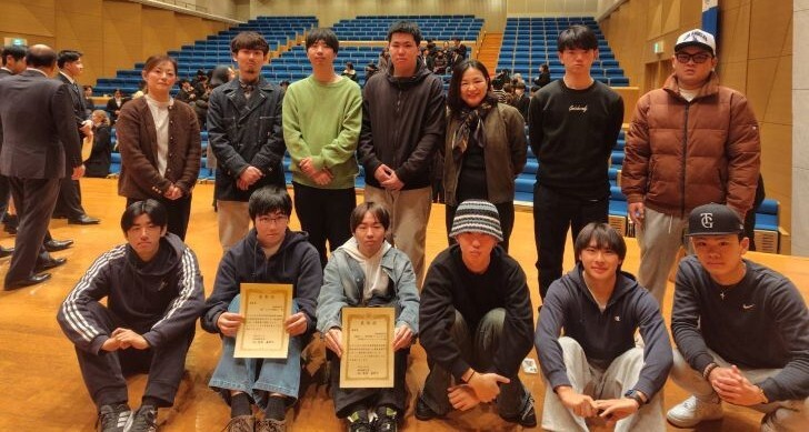 学修研究助成事業成果発表会で中村ゼミと国武ゼミが優秀賞を受賞しました