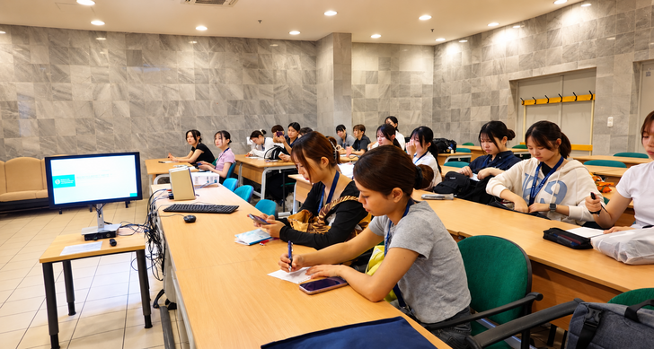 8月27日（木）ハンガリー留学　10日目　軍事病院に行き、医療について学びました🩺