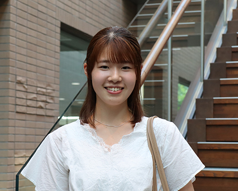 藤塚 真優