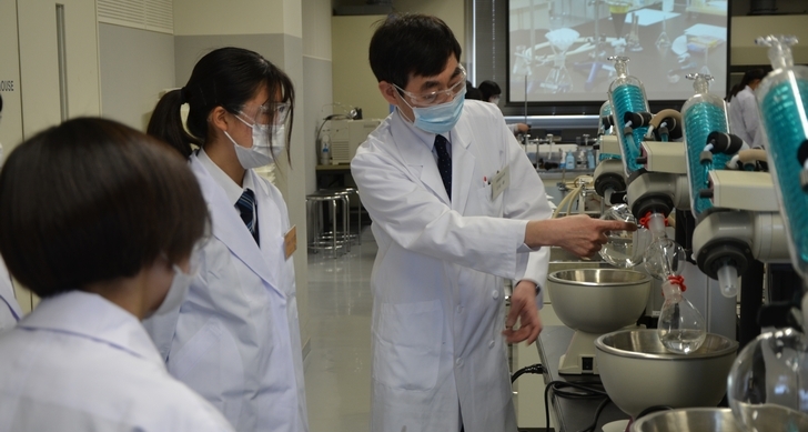 薬学部 医療薬学科 城西国際大学