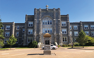セント・メアリーズ大学