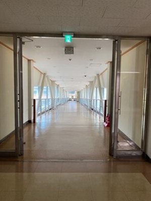 学校内