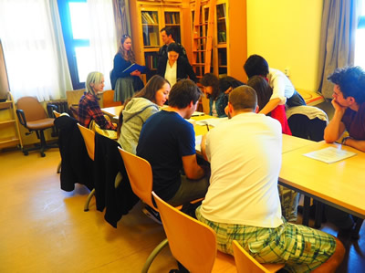 ハンガリー デブレツェン大学で 瀧 章次教授が講義を行いました No 1 環境社会学部 環境社会学科 城西国際大学