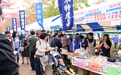 全国父母後援会支部による物産展