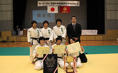 富士学苑高等学校（山梨県）
