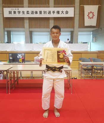 全日本学生柔道体重別選手権大会への出場を決めた上田泰成選手