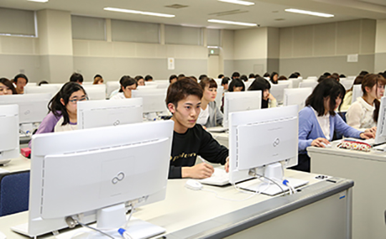 コンピューターを用いた演習（2年：総合演習Ⅱ）